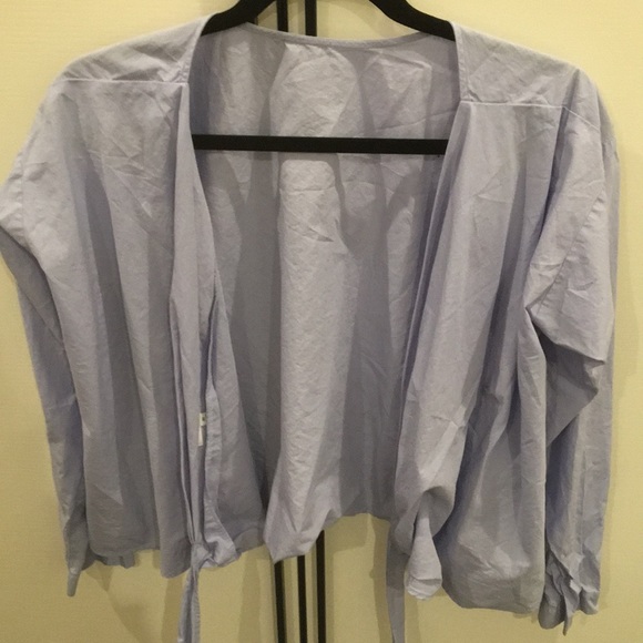 2 set Uniqlo white purple/blue tie side blouse blouses xs - Picture 5 of 8